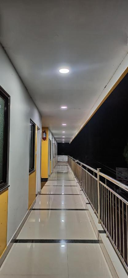 Hotel Gananjaya Gokarna  Exterior photo